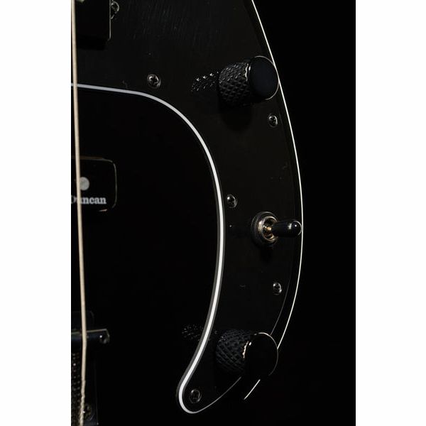 Fender Duff McKagan DLX P Bass RW BK