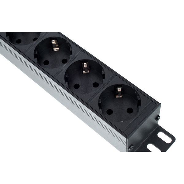 the t.racks Power 8 S