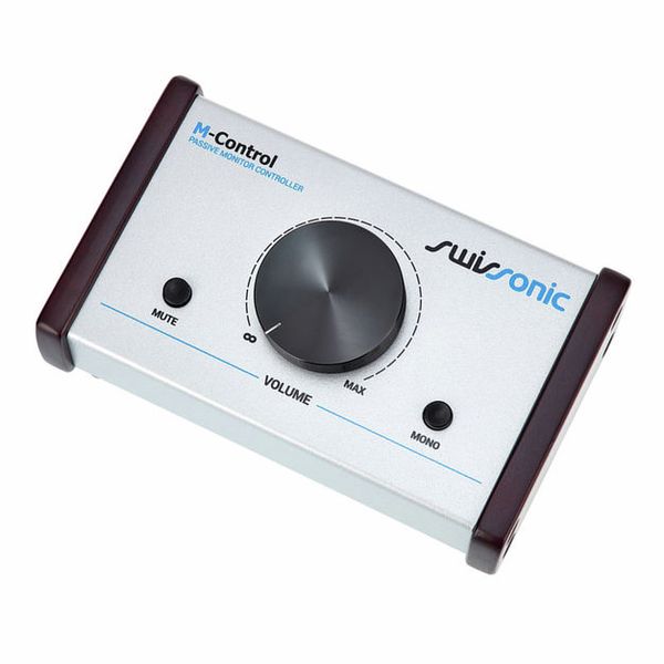 Yamaha HS 7 M-Control Bundle