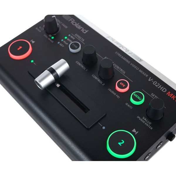 Roland V-02HDMKII Video Switcher