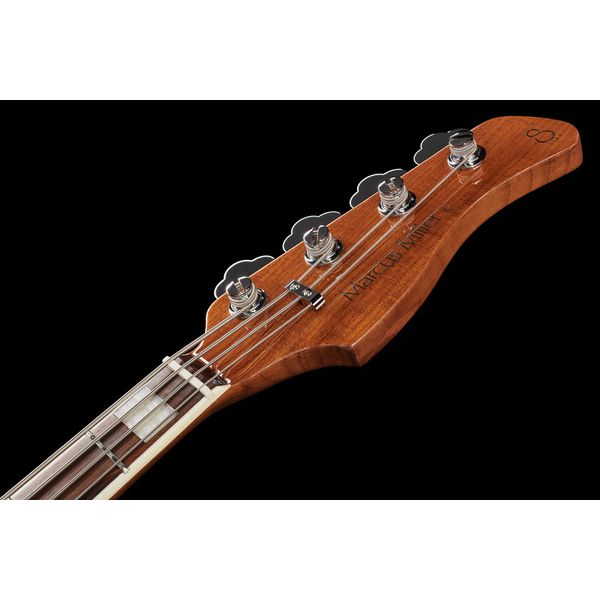 Marcus Miller V5 24-4 MLG