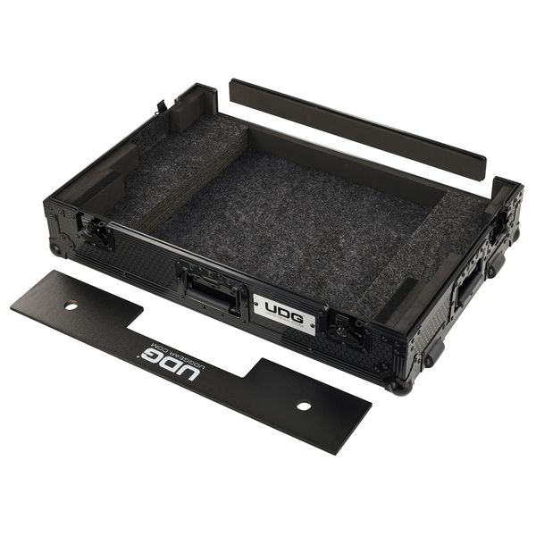 UDG Flight Case Denon DJ SC Live 4