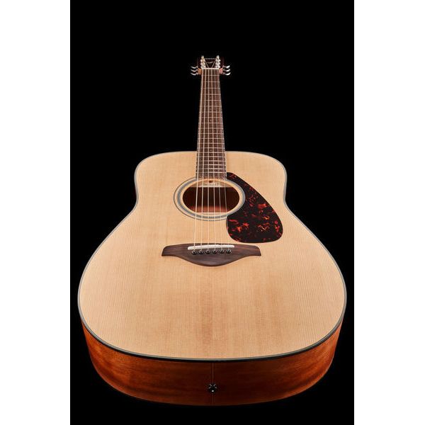 Yamaha FG800M