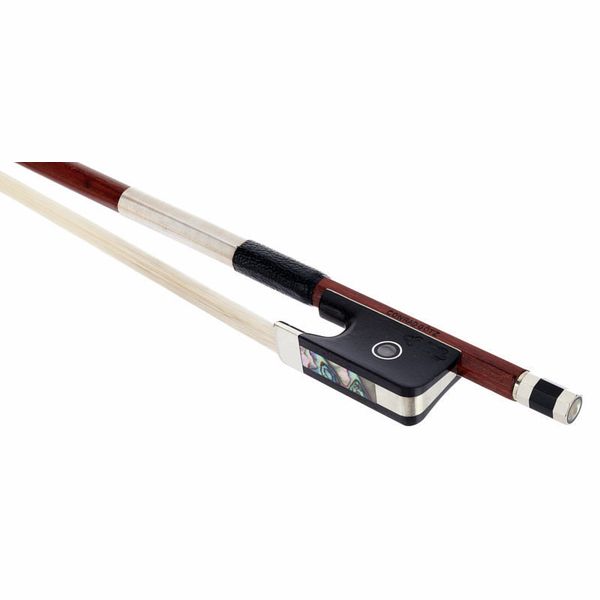 Conrad Götz No.69 Pernambuco Viola Bow