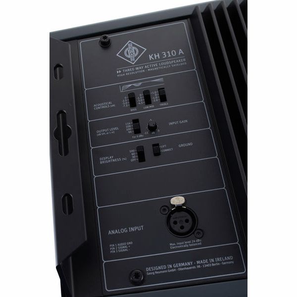 Neumann KH 310 A right