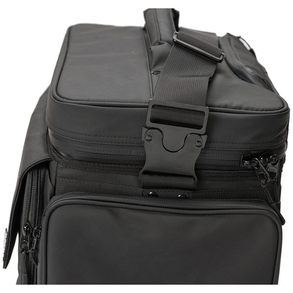 Magma Solid Blaze Vinyl-Trolley