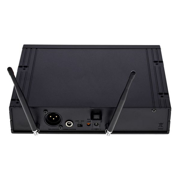 the t.bone TWS 16 HeadmiKeD 600 MHz Set