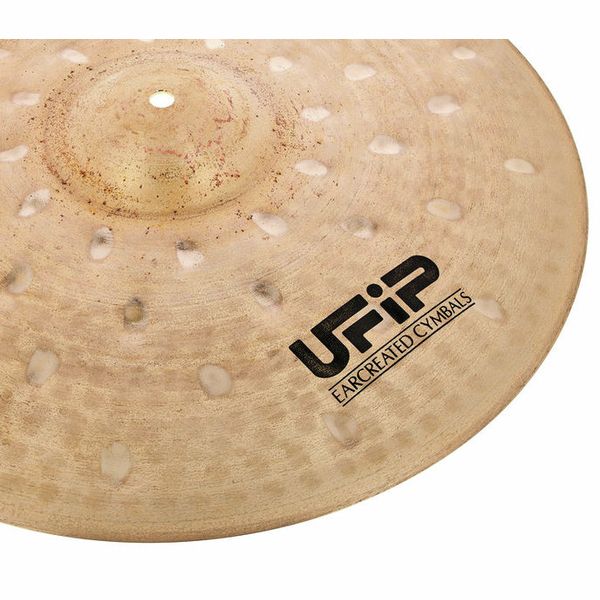Ufip 18" Blast Extra Dry Crash