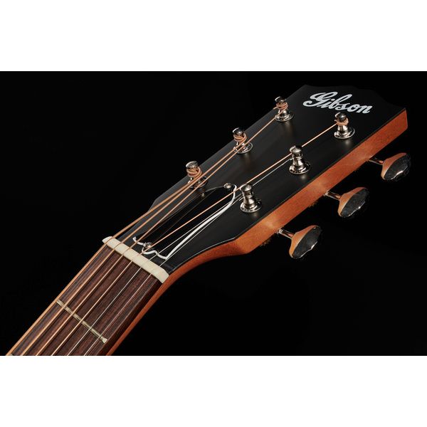 Gibson J-35 Faded 30s