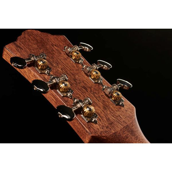 Guild BT-240E Baritone