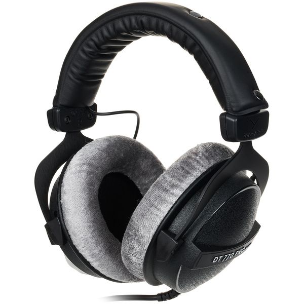 Shure SM 7 dB Headphone Bundle