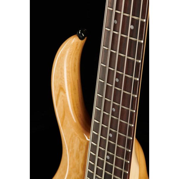 Marcus Miller M5 5st NT