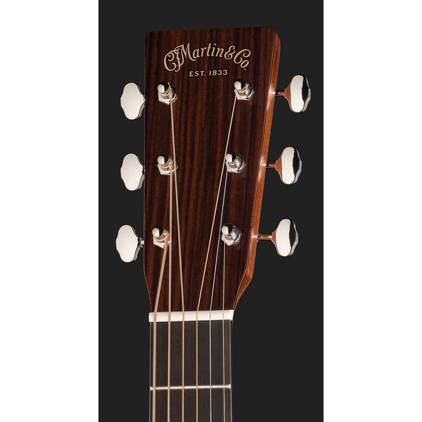Martin Guitar 0018