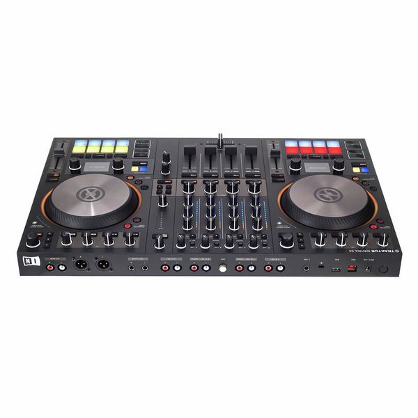 Native Instruments Traktor S4 MK3