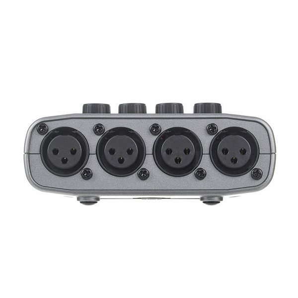 Zoom PodTrak P4 Podcast Mic Set