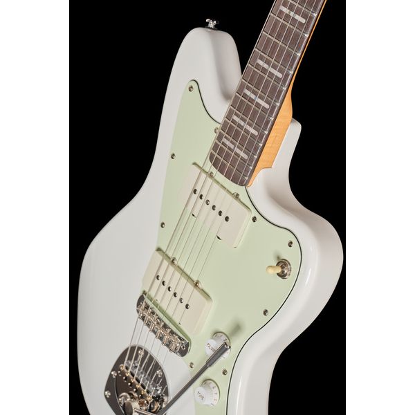 Larry Carlton J5 White