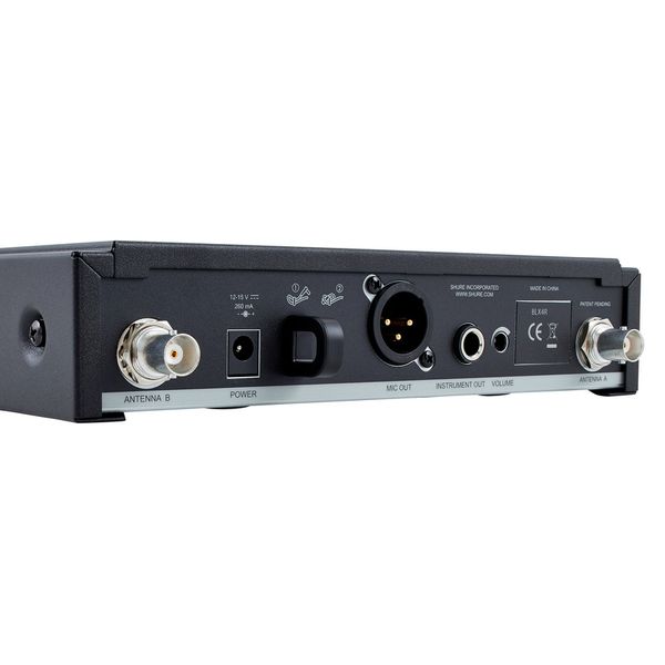 Shure BLX4R M17