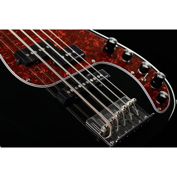 Marcus Miller P7 Alder 5 Black 2nd Gen