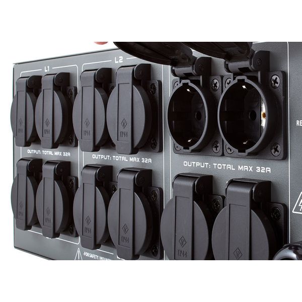 Showgear PSA-32A12S Power Distributor