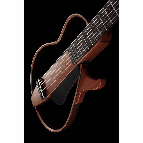 Yamaha SLG200N NA