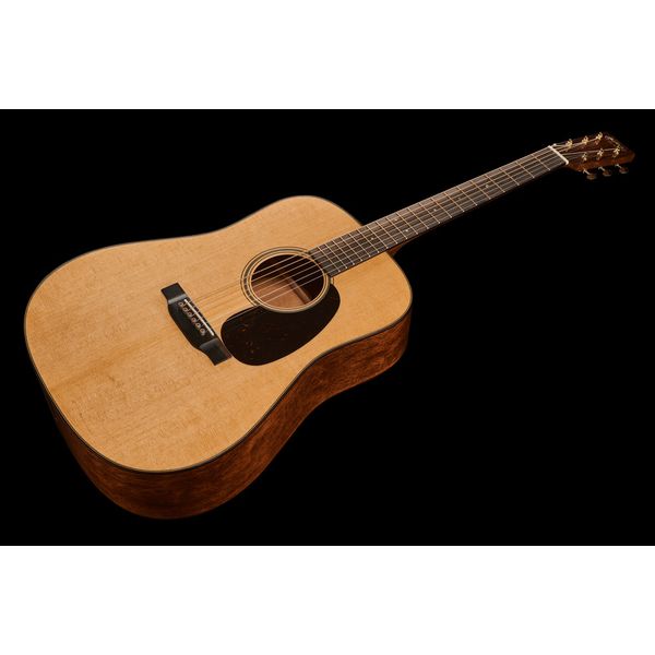 Martin Guitar D-18 Modern Deluxe