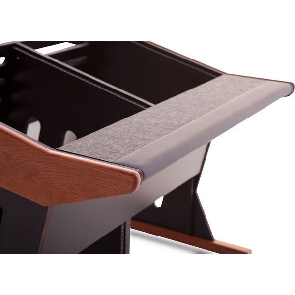 Zaor Maestro 24 Cherry/Black