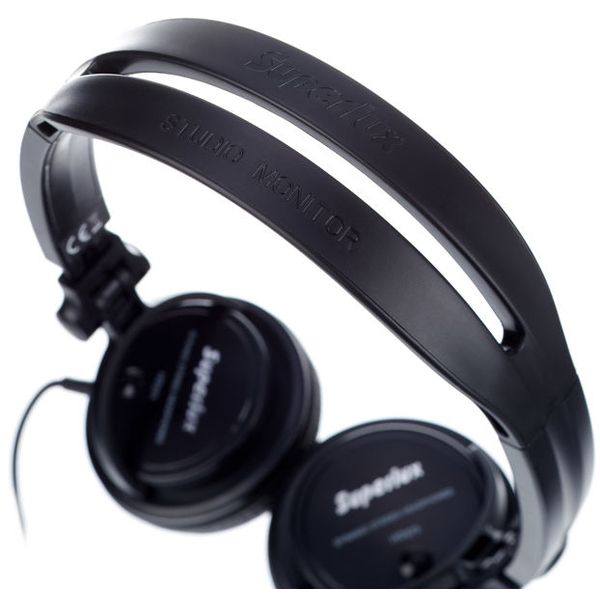 Superlux HD 572