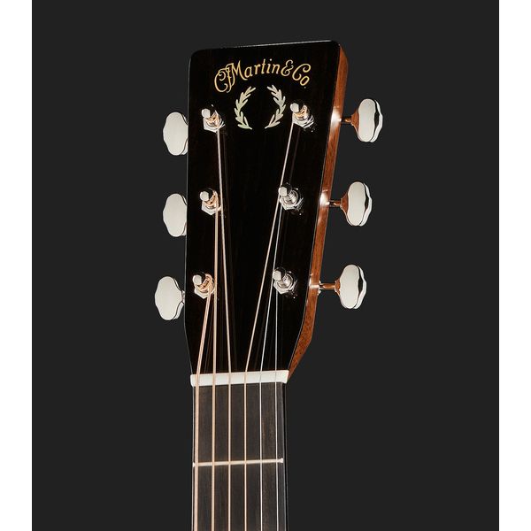 Martin Guitar 000-28 Brooke Ligertwood SB