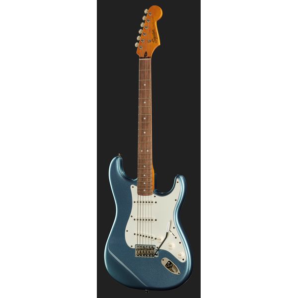 Squier CV 60s Strat LPB Bundle