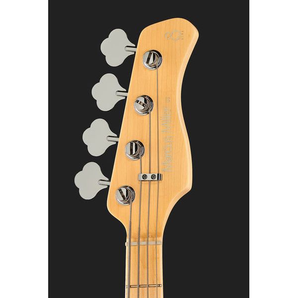 Marcus Miller U5 NT MN Short