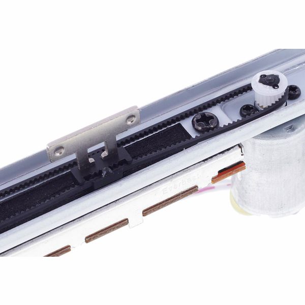 Behringer X32 Motor Fader