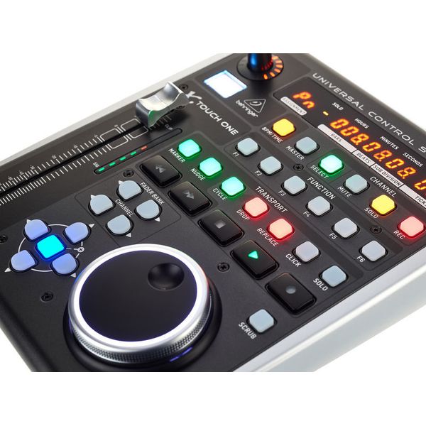 Behringer X-TOUCH ONE
