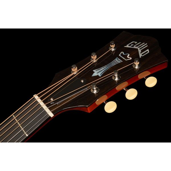 Guild Limited Edition D-50T NAT