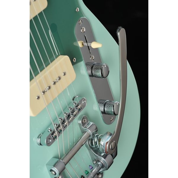 Reverend Charger 290 Bigsby Chron. Blue