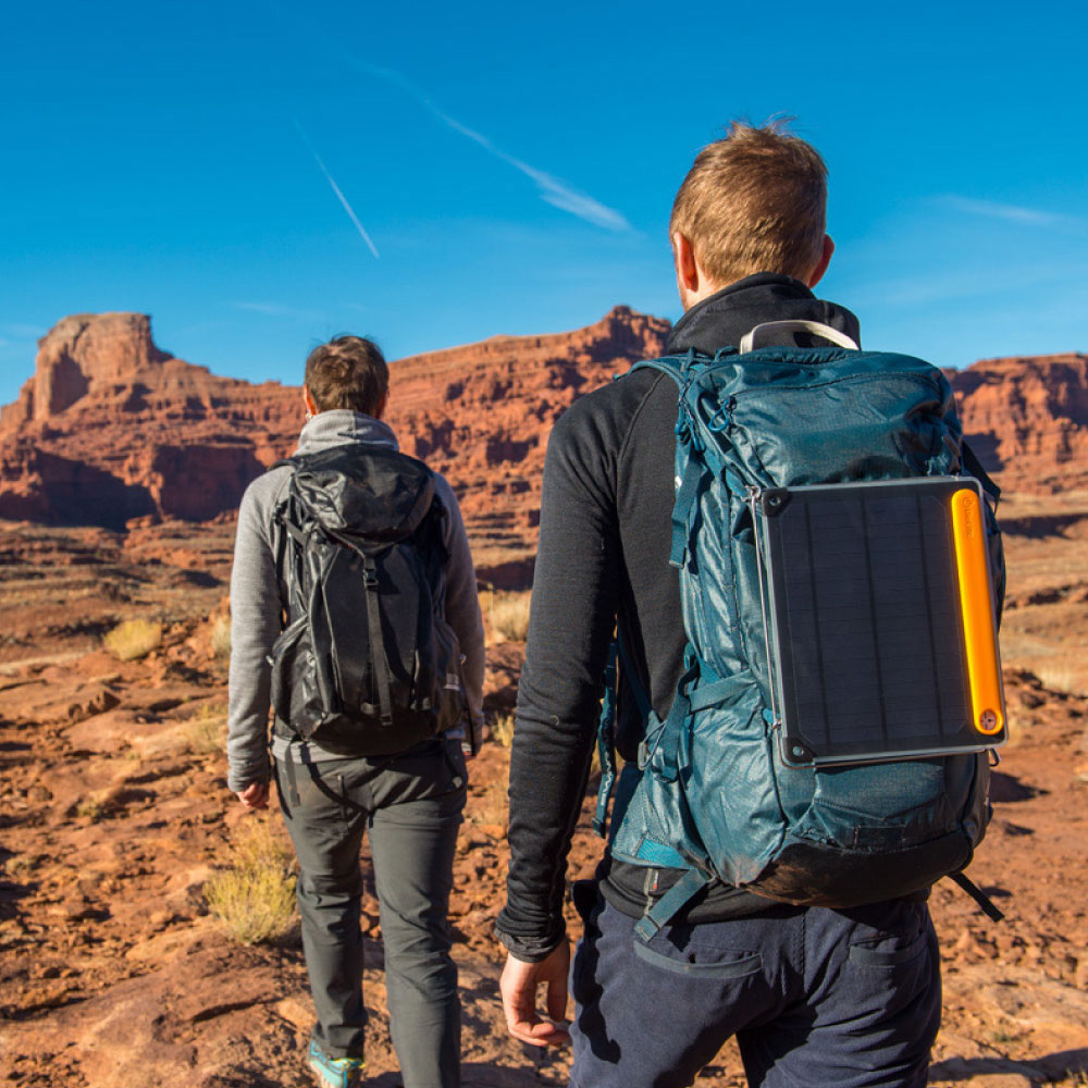 ソーラーパネル10 PLUS