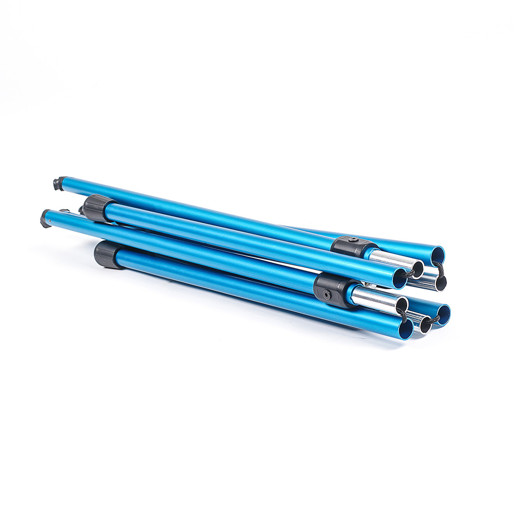 カフェテーブル