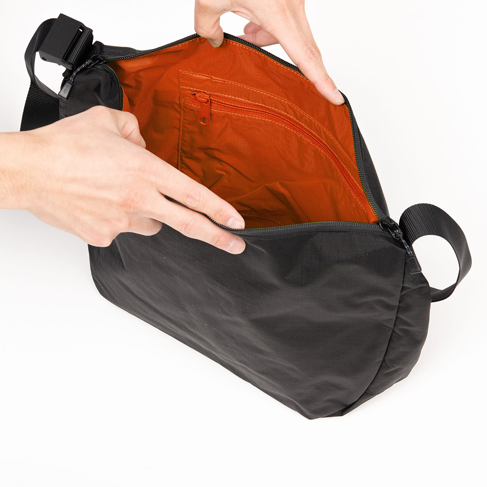 ベルニナショルダー M