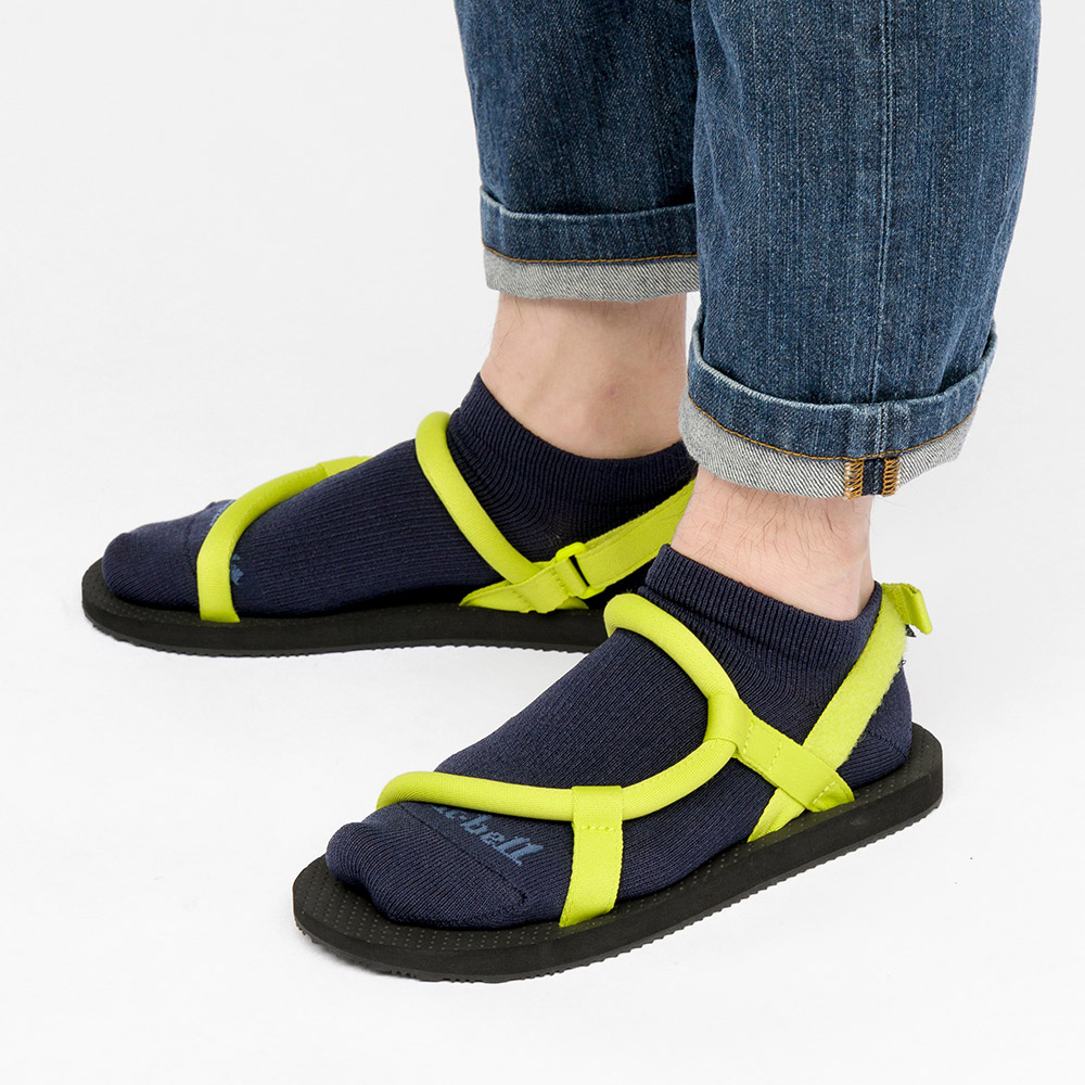 ロックオンサンダル