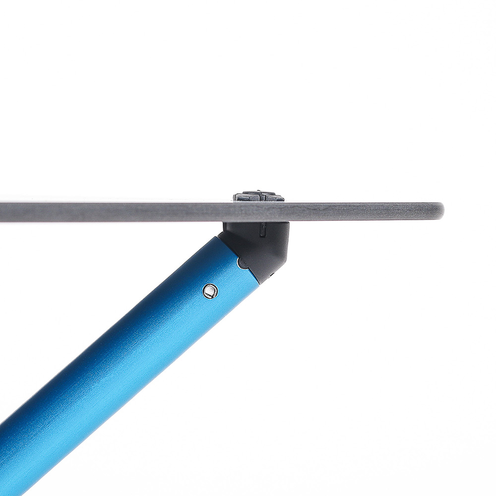 カフェテーブル