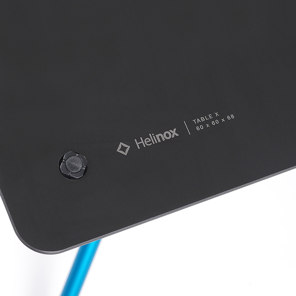 カフェテーブル