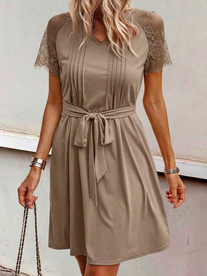 Loose Lace Elegant Contrast Lace Raglan Sleeve Belted Dress