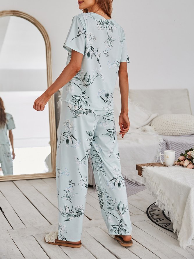 Elegant Loose Floral Pajama Set