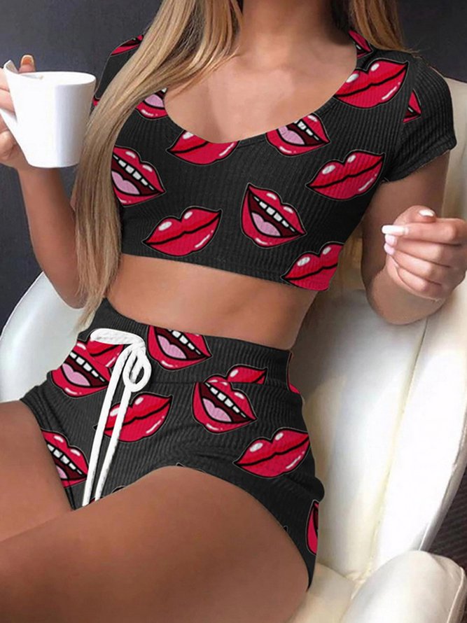 Mouth Crew Neck Regular Fit Regular Sleeve Casual Pajama Set