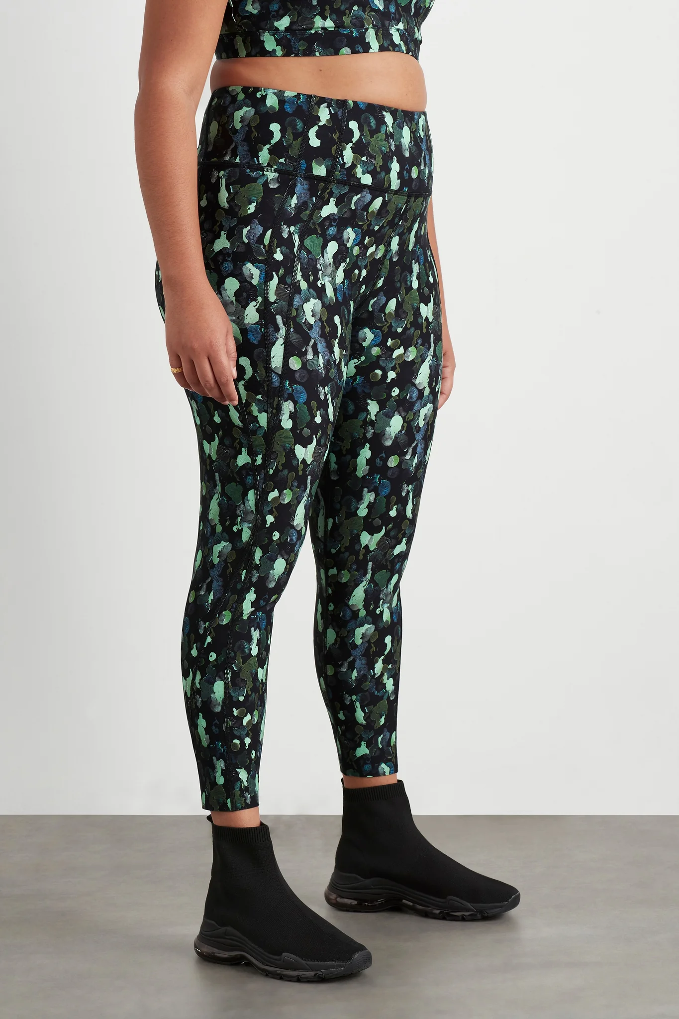 High Rise Contrast 7/8 Legging 210
