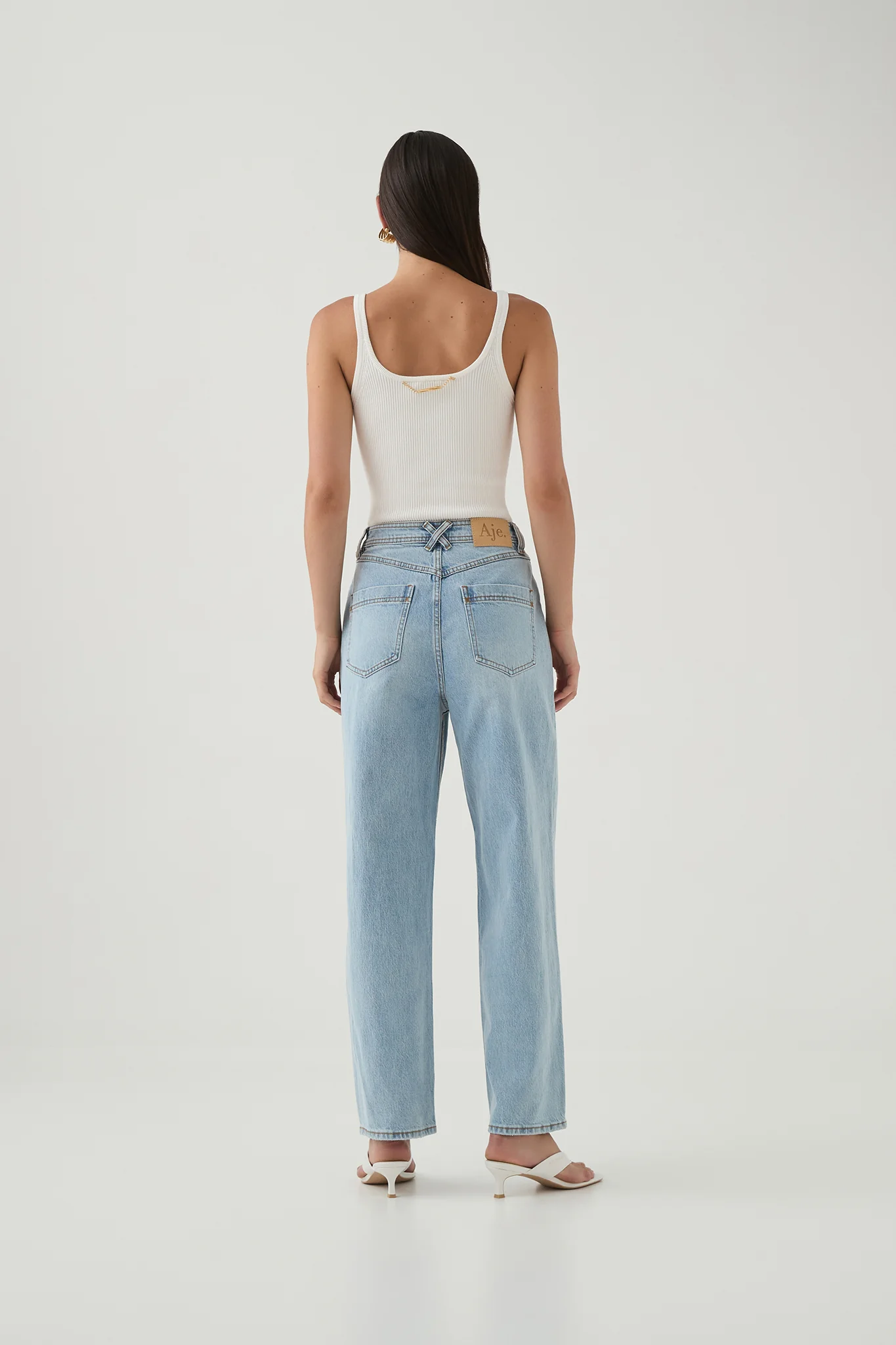 Billie Straight Ankle Jean