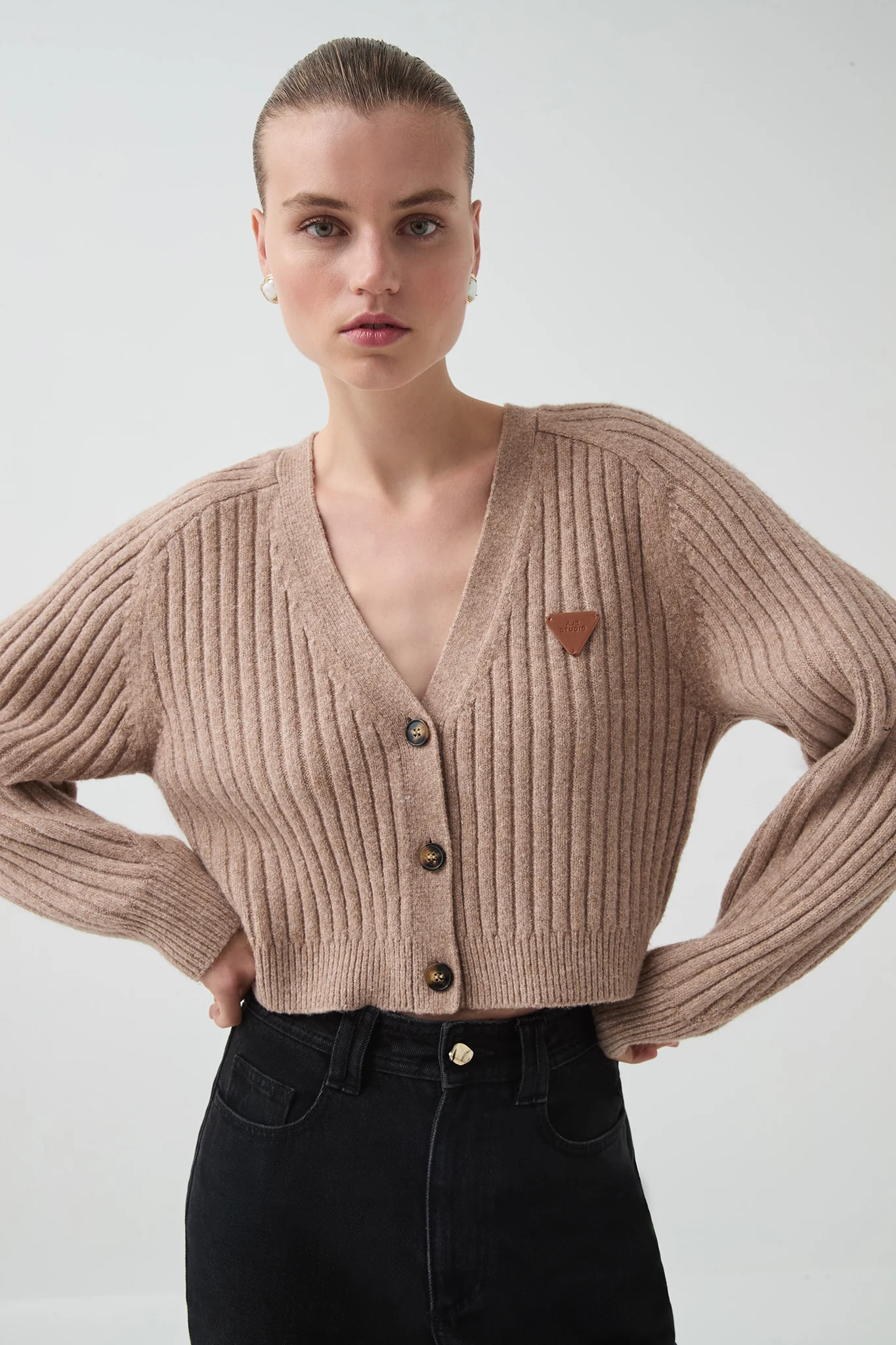 Sunday Cropped Cardigan