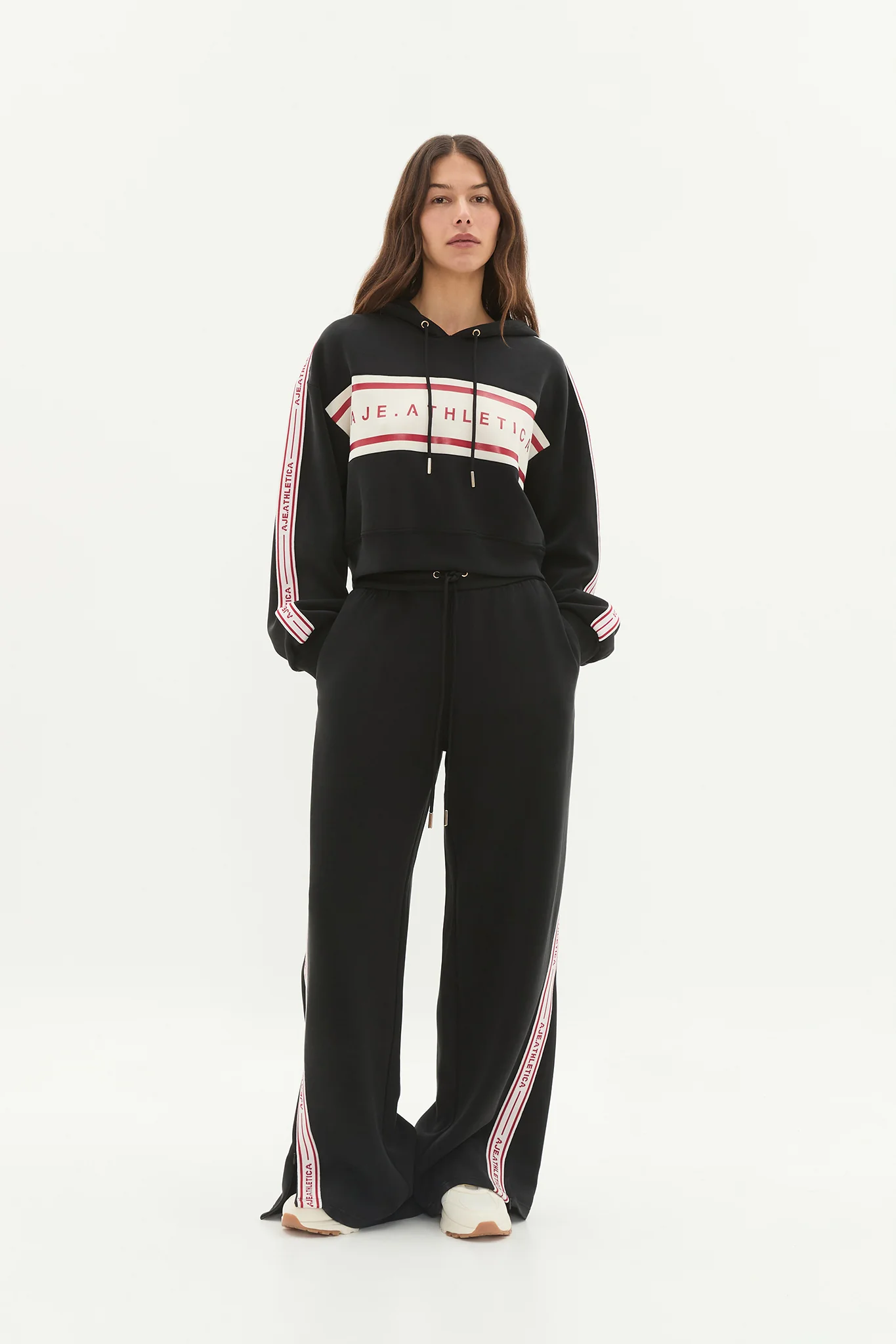 Logotape Zip Trackpants 504