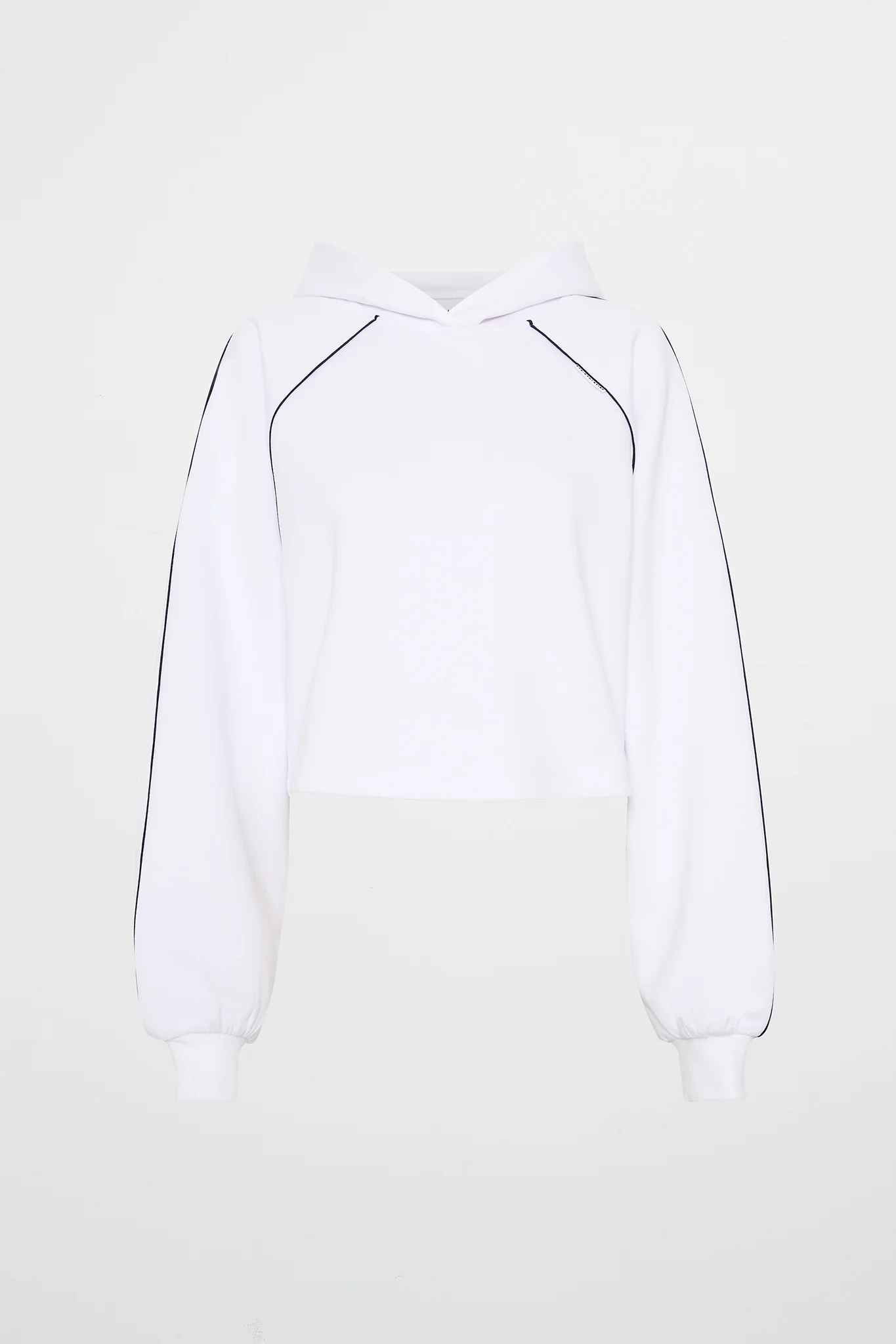 Cropped Contrast Hoodie 405