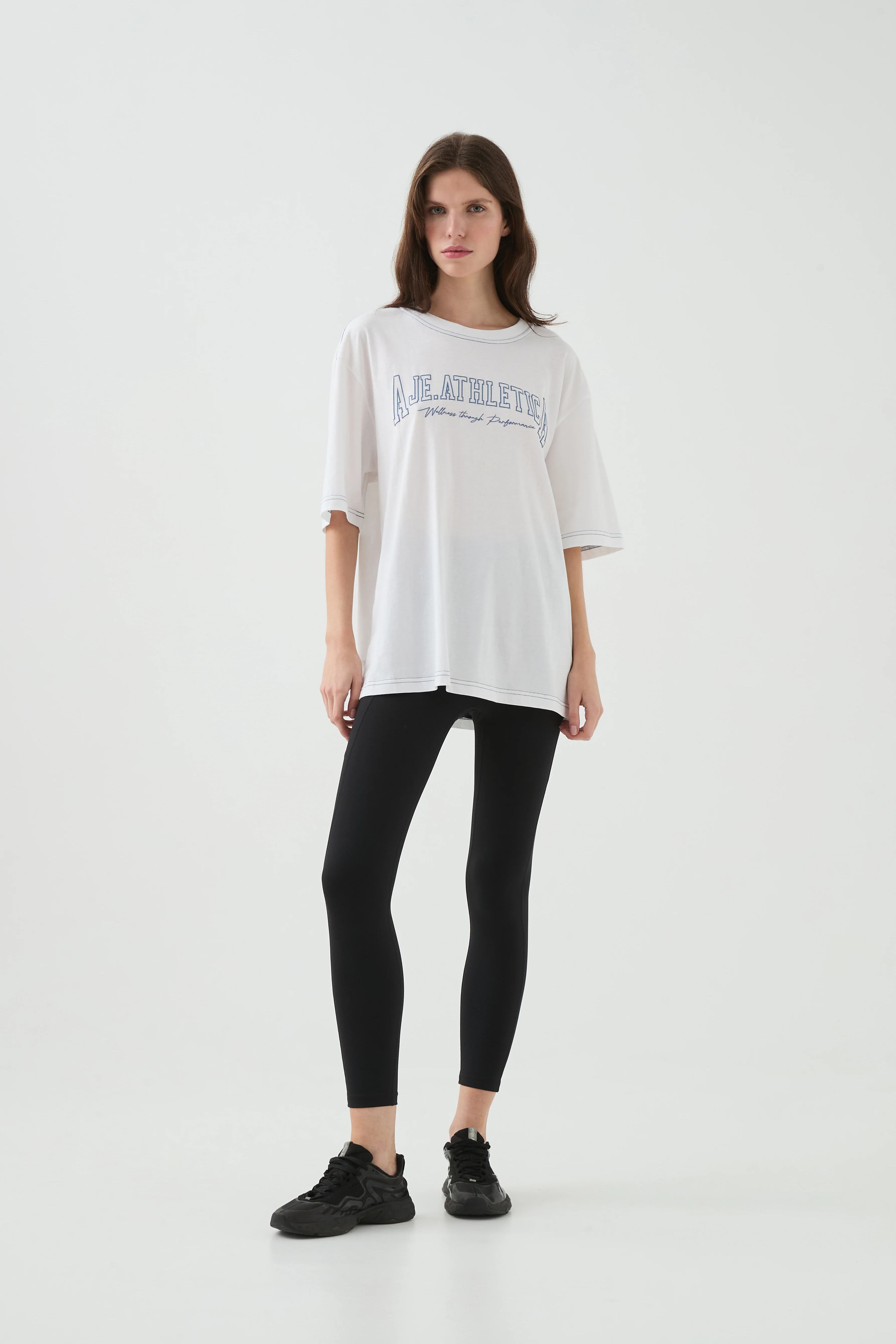 Graphic Logo Tee 102