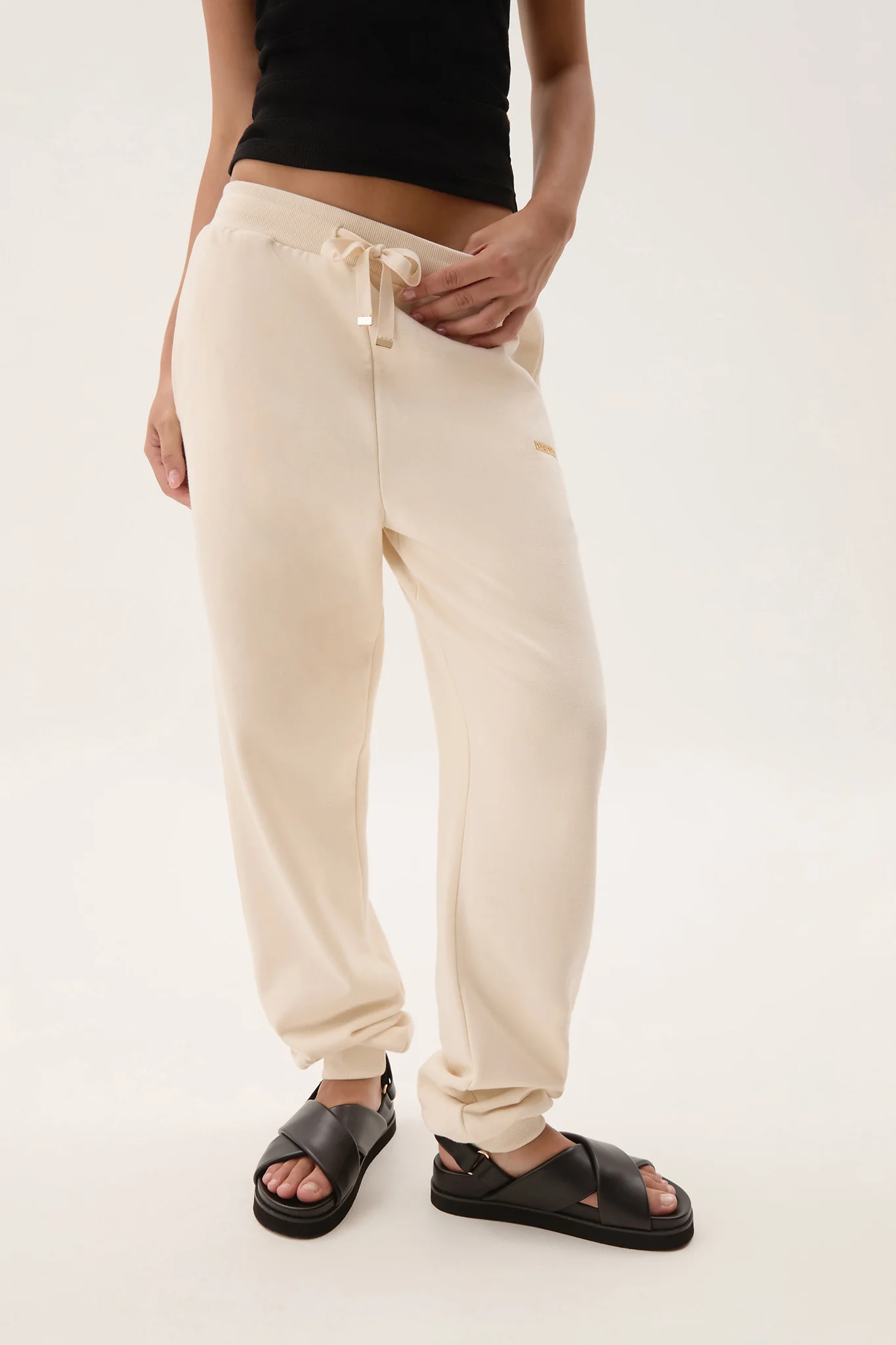 Gold Logo Trackpant 508